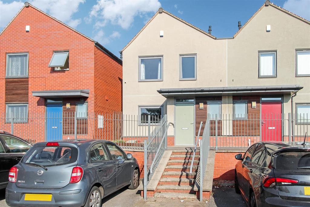 Rother View Road, Canklow, Rotherham 2 bed semidetached house £130,000