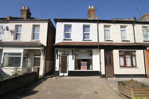 67 West Road, Shoeburyness, Southend-on-sea, SS3 9DT