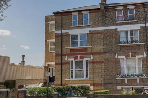 2 bedroom flat to rent, N7