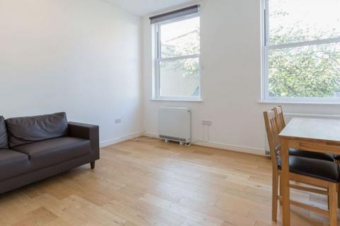 2 bedroom flat to rent, N7