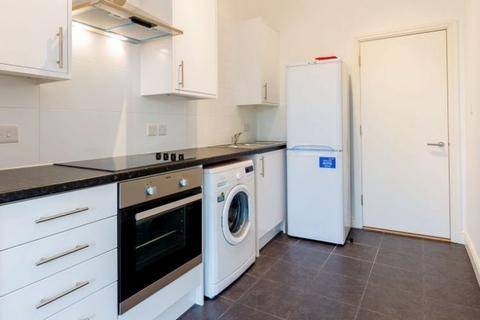 2 bedroom flat to rent, N7