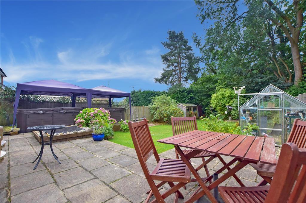 Patio / Decking