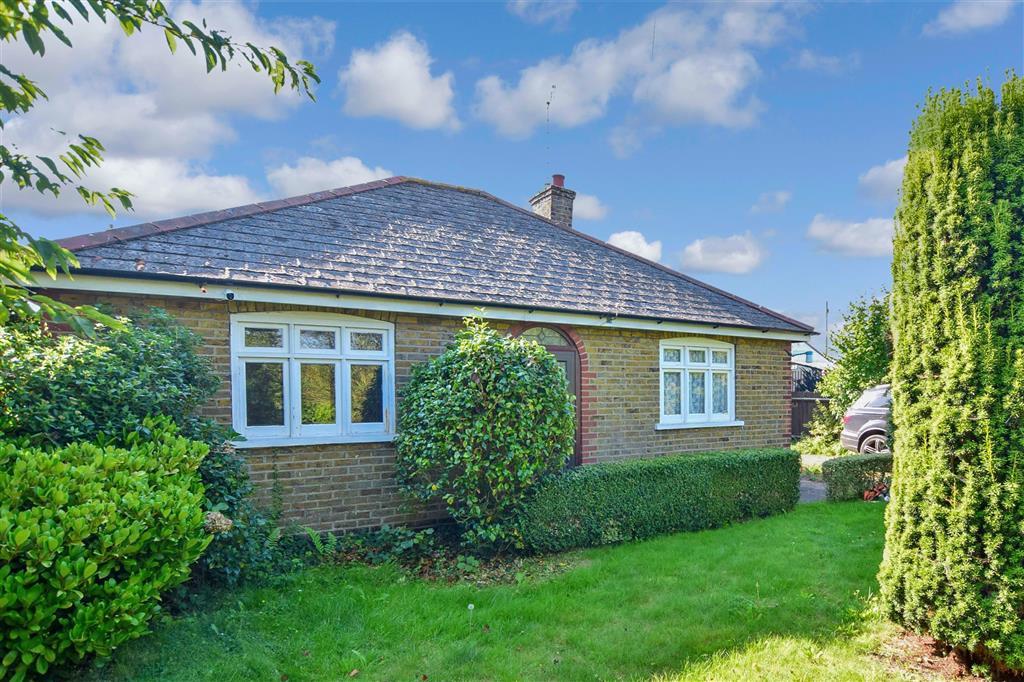 Canterbury Road, Wingham, Canterbury, Kent 2 bed detached bungalow £