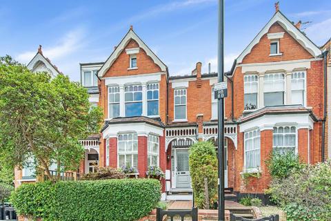 34a Rosebery Road, London, N10 2LH