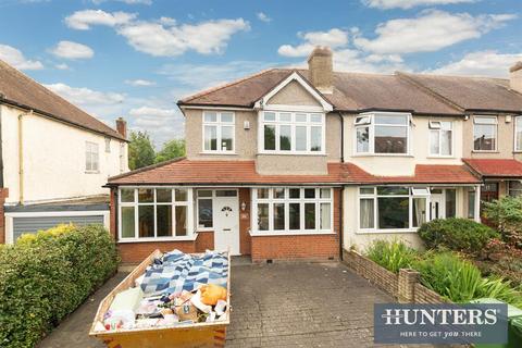 13 Stoneleigh Avenue, Worcester Park, KT4 8XX
