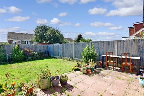 20 Rowan Close, Sturry, Canterbury, CT2 0JB