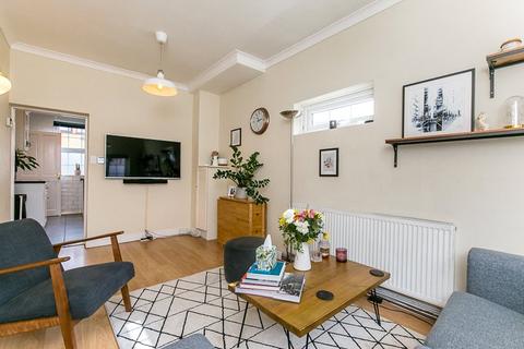 18 Frith Road, Croydon, CR0 1TA