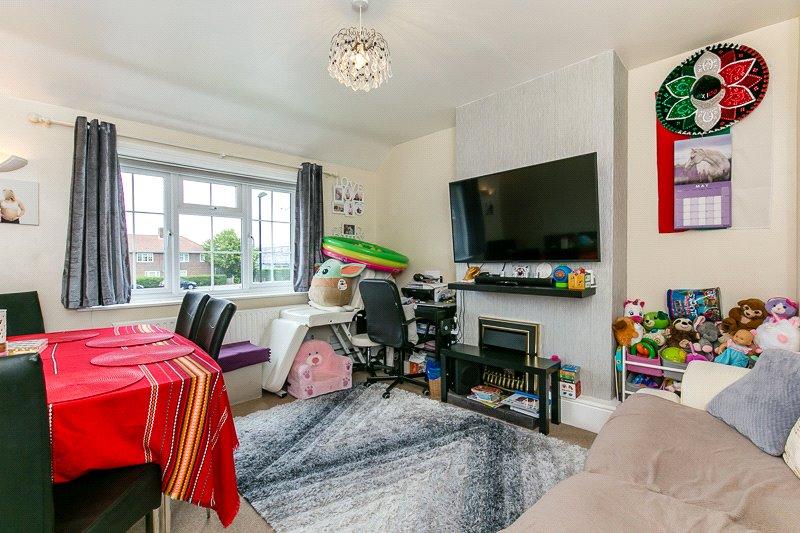 Launcelot Road, BROMLEY, Kent, BR1 1 bed apartment £220,000