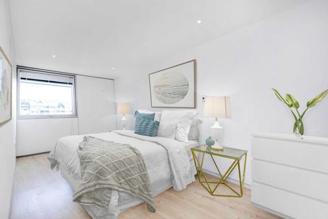 2 bedroom apartment for sale, Albion Riverside, Battersea, SW11