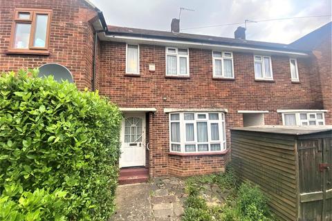 187 Ryefield Avenue, Uxbridge, UB10 9DB