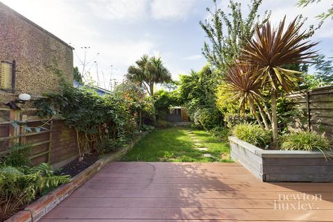4 Grange Road, West Molesey, KT8 2PP
