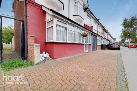 13 Lyndhurst Road, Thornton Heath, CR7 7PY