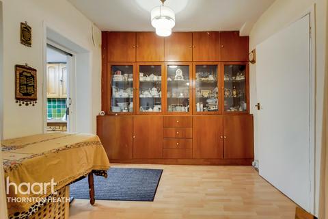 13 Lyndhurst Road, Thornton Heath, CR7 7PY