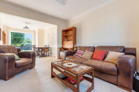 58 Rayford Avenue, London, SE12 0NG