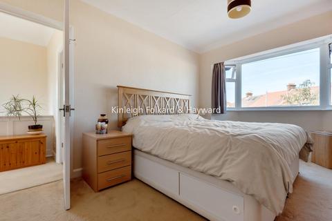 58 Rayford Avenue, London, SE12 0NG