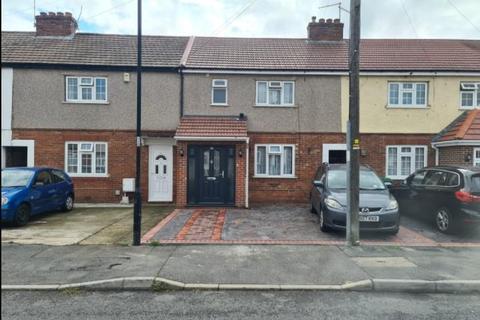 64 Bryant Avenue, Slough, SL2 1LG