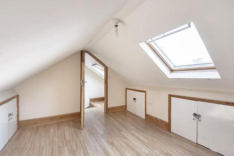 64 Bryant Avenue, Slough, SL2 1LG