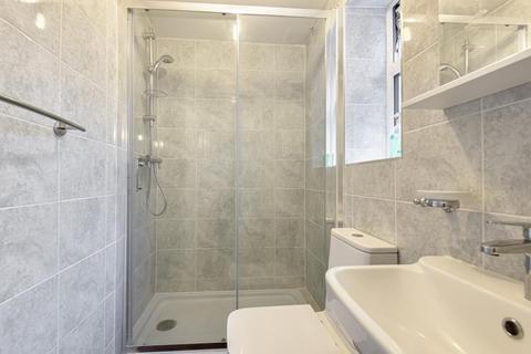 64 Bryant Avenue, Slough, SL2 1LG