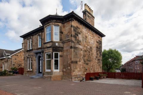 39a Cathkin Road, Glasgow, G42 9UJ