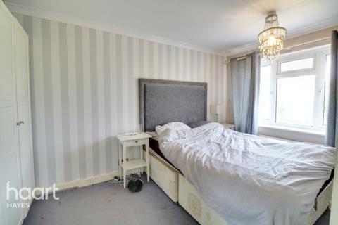 6 Kendal Close, Hayes, UB4 8SX