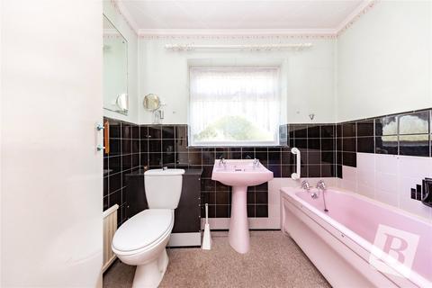 5 Epping Close, Romford, RM7 8BH