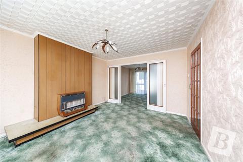 5 Epping Close, Romford, RM7 8BH