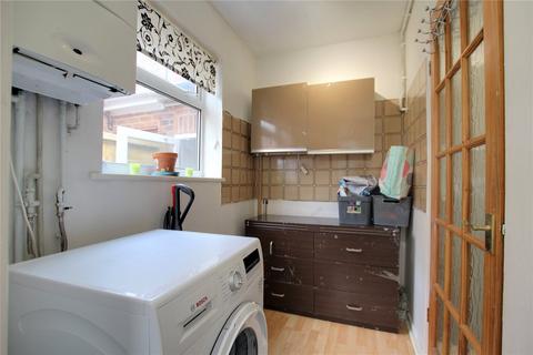 68 Antrim Road, Woodley, Reading, RG5 3NY