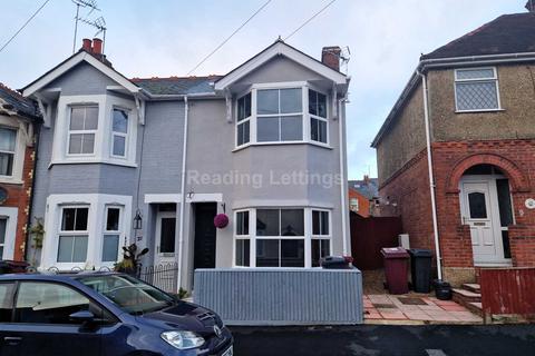 2 bedroom flat to rent, Winchester Road, Reading - All bills included.