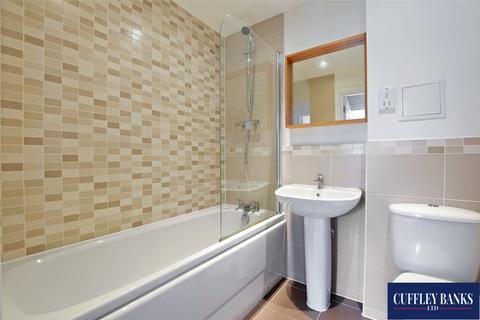 6, Goldfinch House Gilbert White Close, Perivale, Greenford, UB6 7FJ