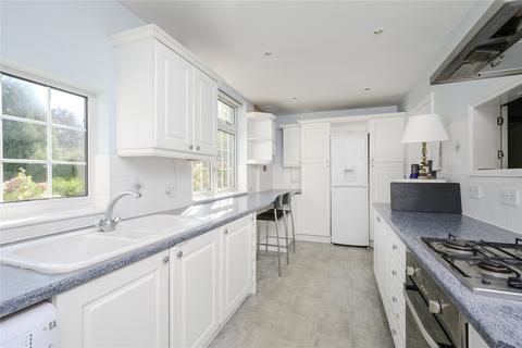 31 Strawberry Vale, Twickenham, TW1 4RX