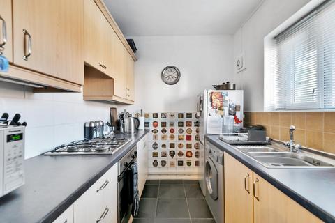 Flat 3, Ivanhoe House Rinaldo Road, London, SW12 8PS