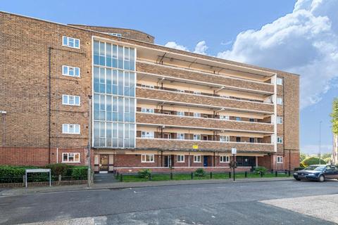 Flat 3, Ivanhoe House Rinaldo Road, London, SW12 8PS