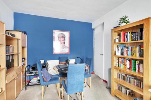 Flat 3, Ivanhoe House Rinaldo Road, London, SW12 8PS