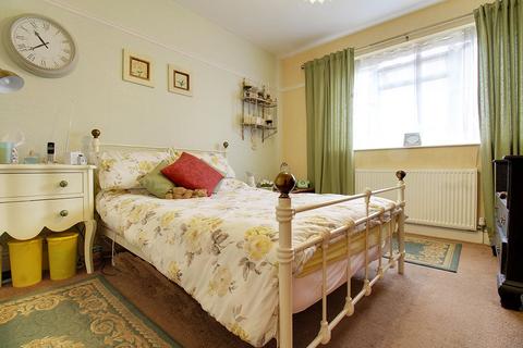 32 Cornfield Road, Rowley Regis, B65 8HL