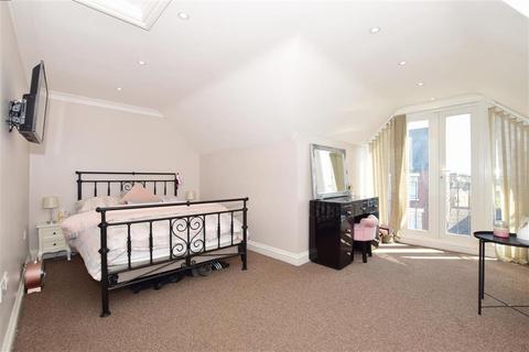 3 Carlton Avenue, Ramsgate, CT11 9BP