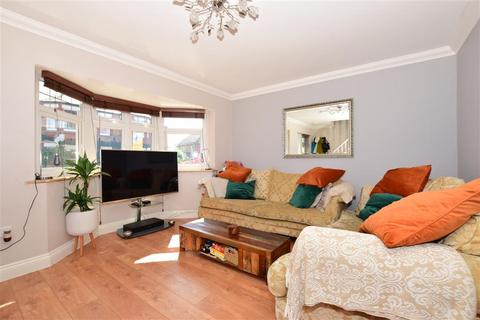 3 Carlton Avenue, Ramsgate, CT11 9BP