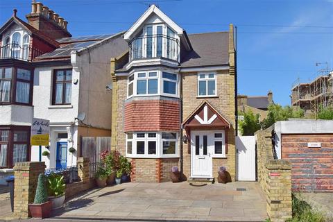 3 Carlton Avenue, Ramsgate, CT11 9BP
