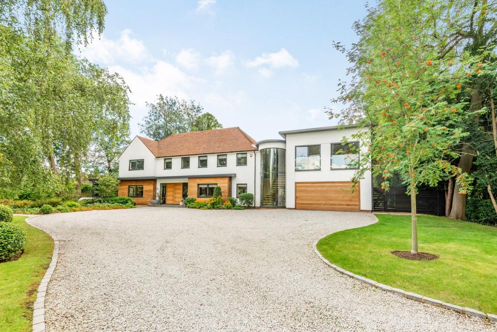 Queen Annes Road, Windsor, Berkshire... 8 bed detached house £3,500,000