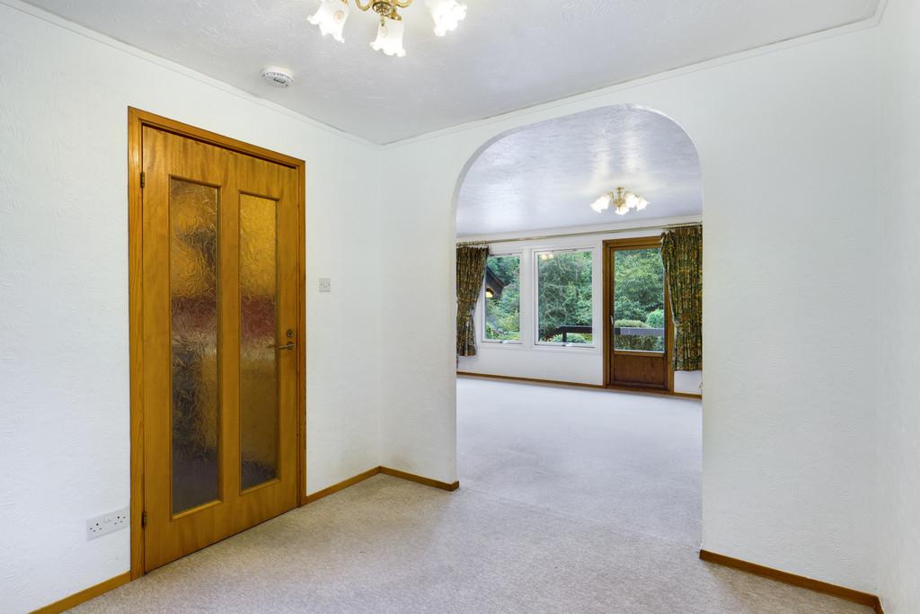 Dining Room to Lounge