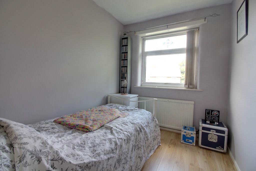 Bedroom 3 (Single)
