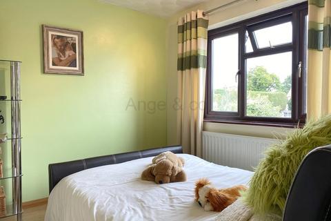 1 Ash Close, Carlton Colville, Lowestoft, NR33 8LU