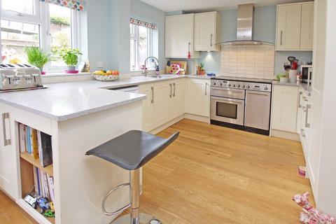 75 Brownlees, Exminster, Exeter, EX6 8SW