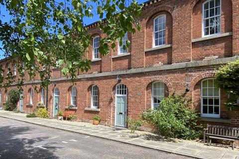 2 Lawrence Walk, Exminster, Exeter, EX6 8TP