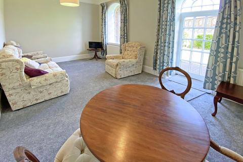 2 Lawrence Walk, Exminster, Exeter, EX6 8TP