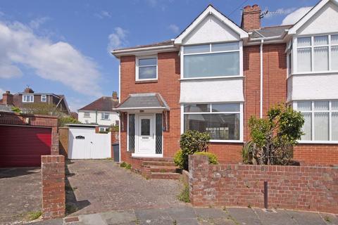 7 Broom Close, Exeter, EX2 5JF