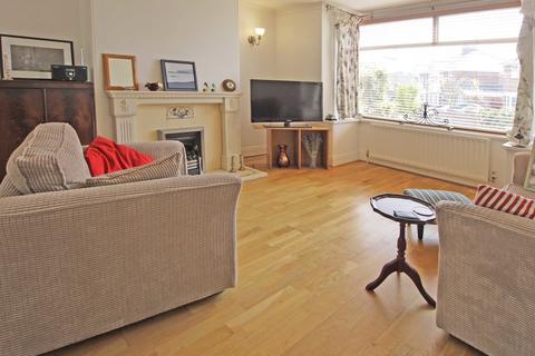 7 Broom Close, Exeter, EX2 5JF