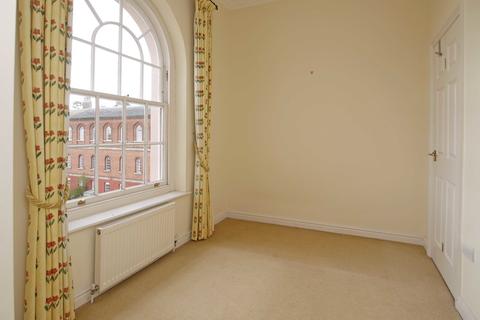 6 Dunster Walk, Exminster, Exeter, EX6 8TX