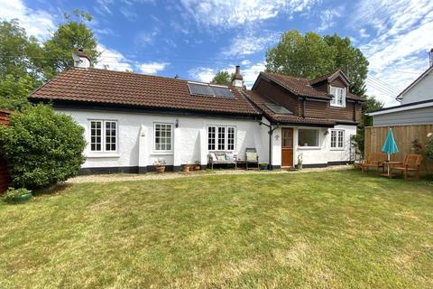Little Holt Ebford Lane, Ebford, Exeter, EX3 0QX