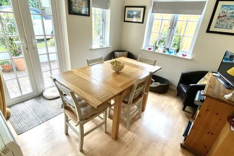 Little Holt Ebford Lane, Ebford, Exeter, EX3 0QX