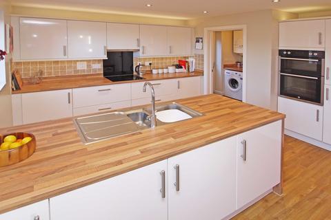 82 Old Quarry Drive, Exminster, Exeter, EX6 8FE